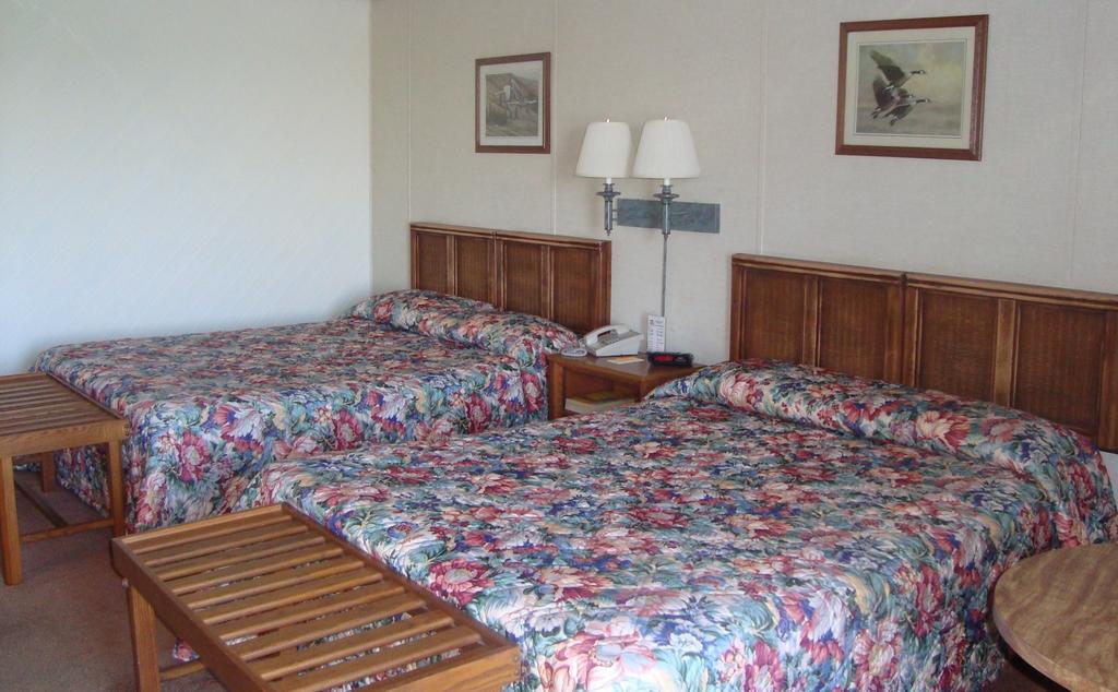 Island Resort Чинкотиг Номер фото